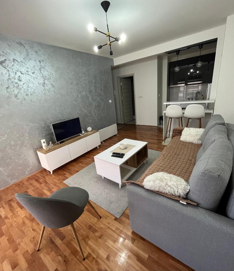 Apartman Lux Vranje Eksteriør bilde