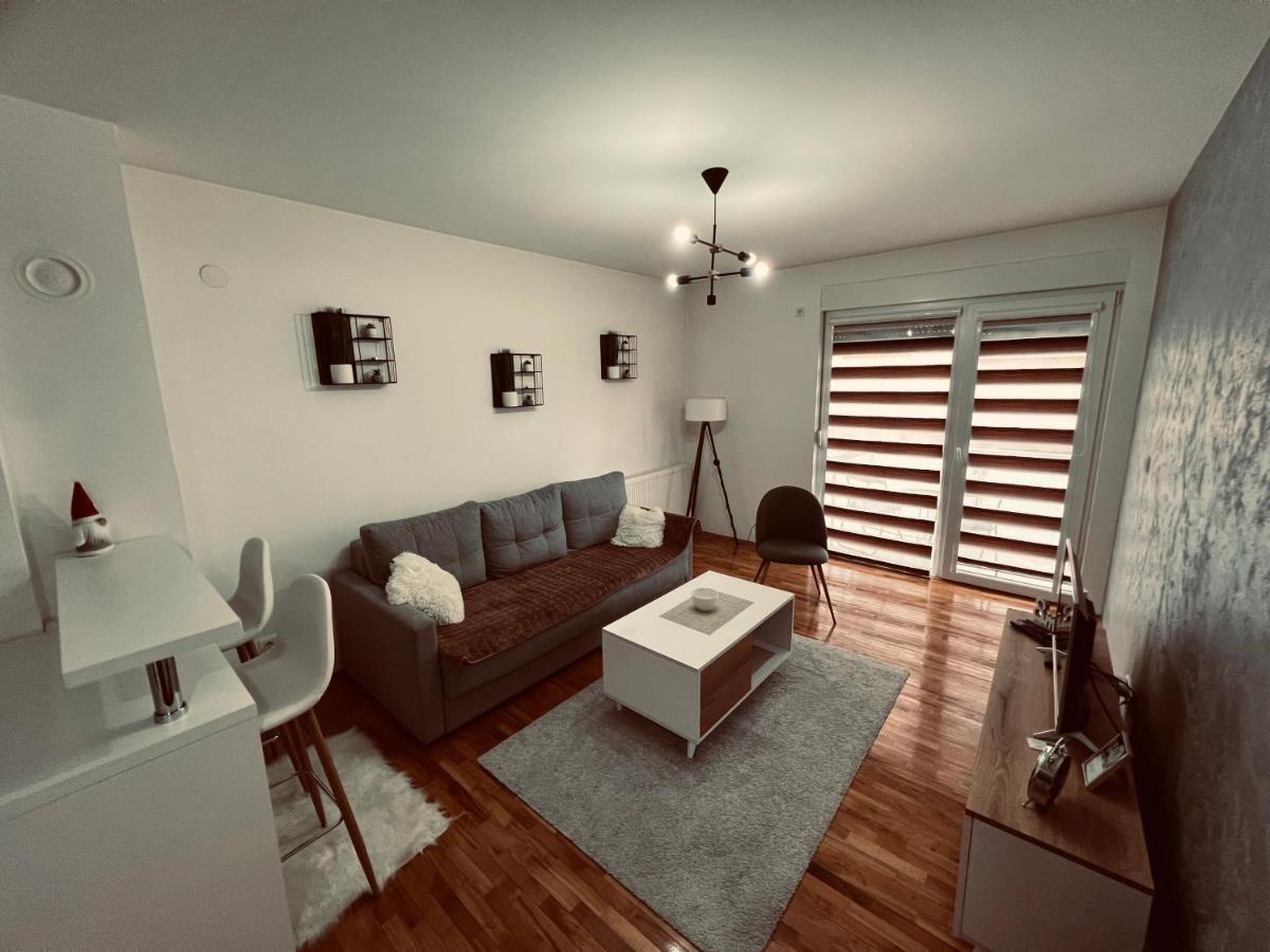 Apartman Lux Vranje Eksteriør bilde