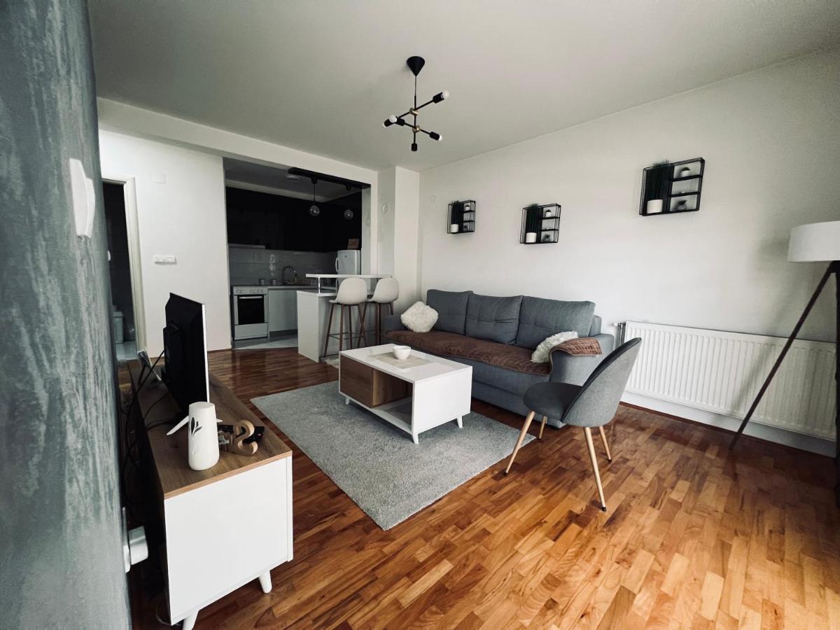 Apartman Lux Vranje Eksteriør bilde