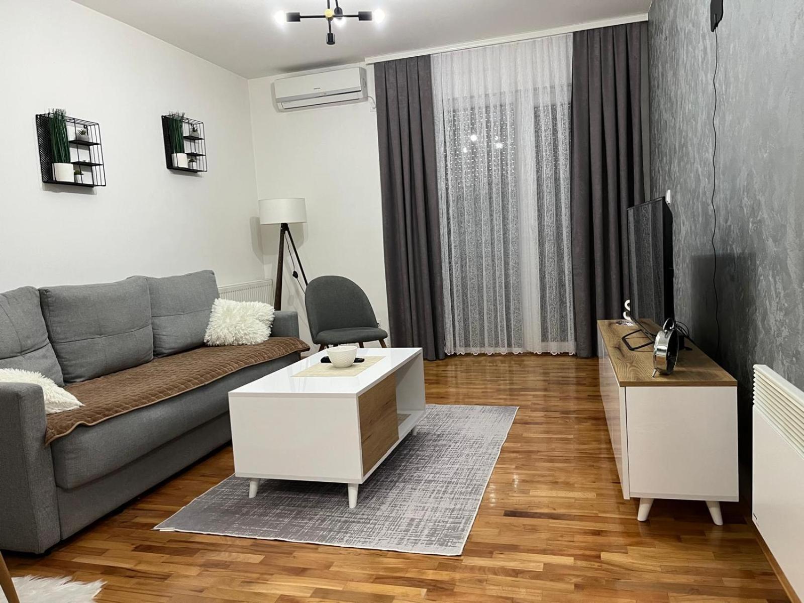 Apartman Lux Vranje Eksteriør bilde