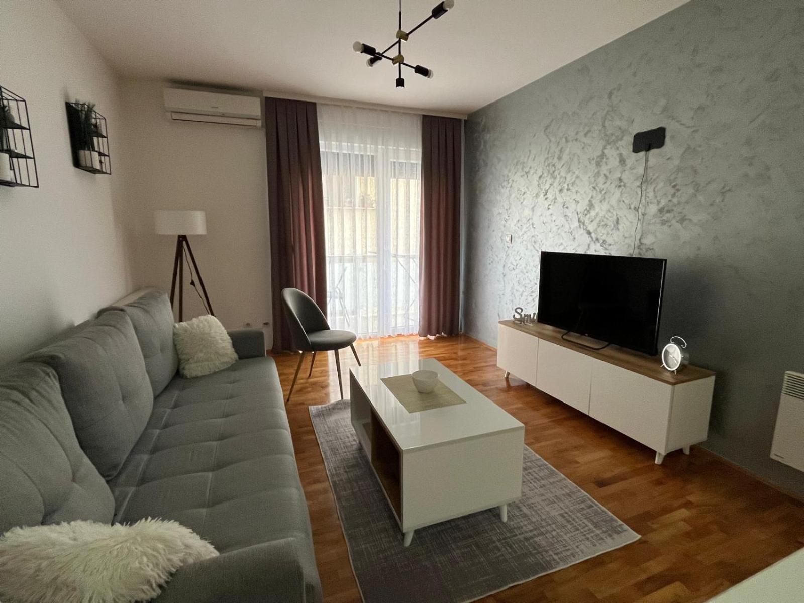 Apartman Lux Vranje Eksteriør bilde